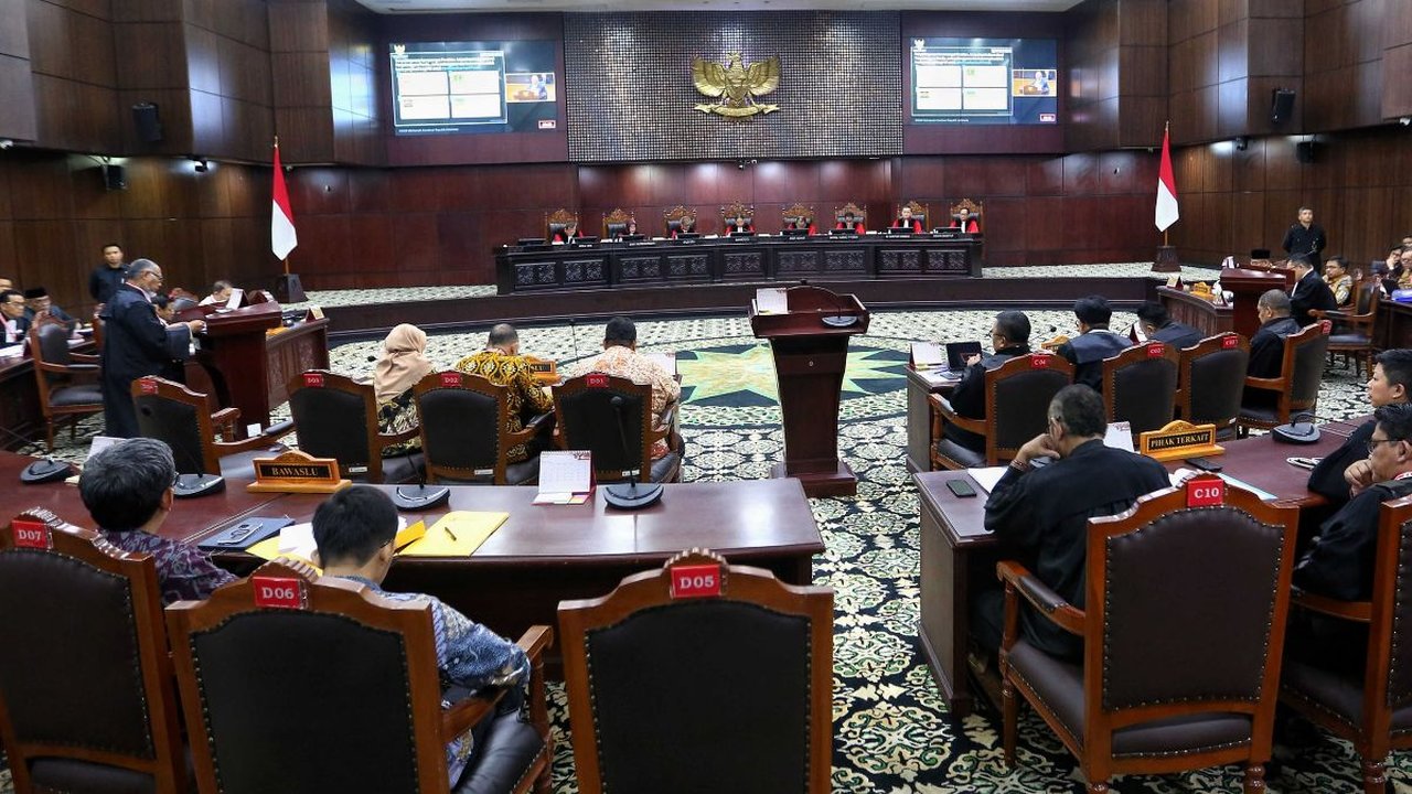 VIDEO: Tim Anies Bongkar Perolehan Suara Prabowo Naik Usai Jokowi Bagi-Bagi Bansos di Daerah