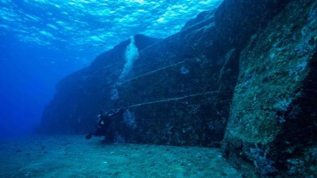Penemuan Monumen Yonaguni, Bukti Adanya Kota Misterius di Bawah Laut Jepang