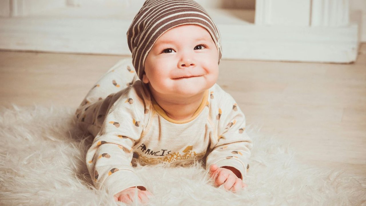 6 Mitos Bayi Tidur Tengkurap, Perlu Diketahui