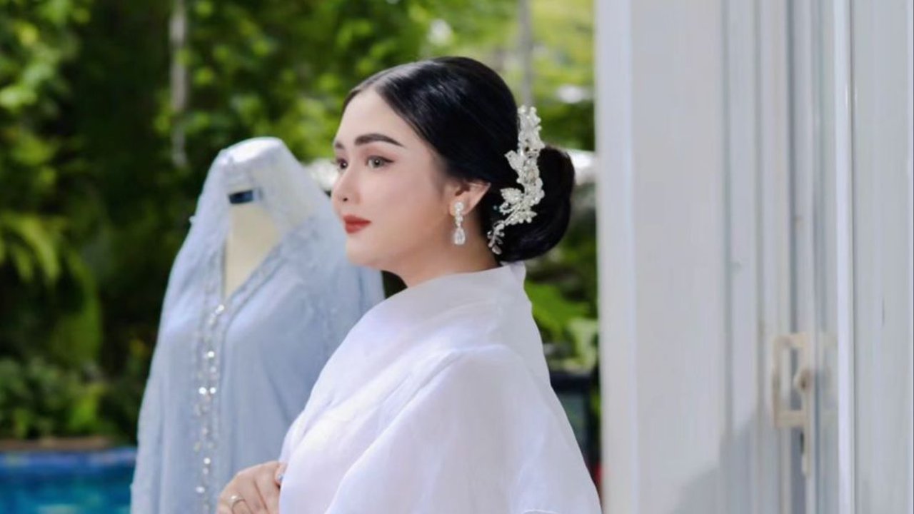 Terpaut Usia 21 Tahun, Ini Fakta Sosok Suci Winata Istri ke-4 Ari Sigit Cucu Soeharto