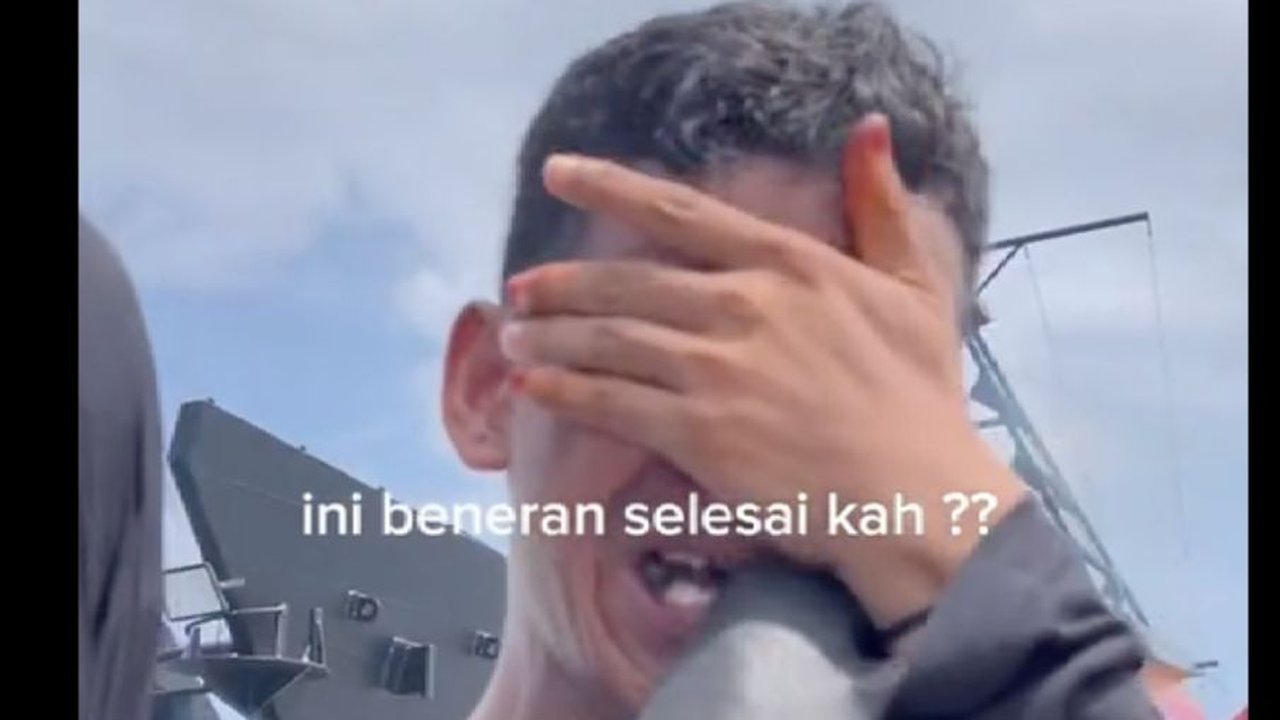 Viral Momen Haru Perpisahan Mahasiswa KKN di Wandoka Selatan, Penuh Tangisan