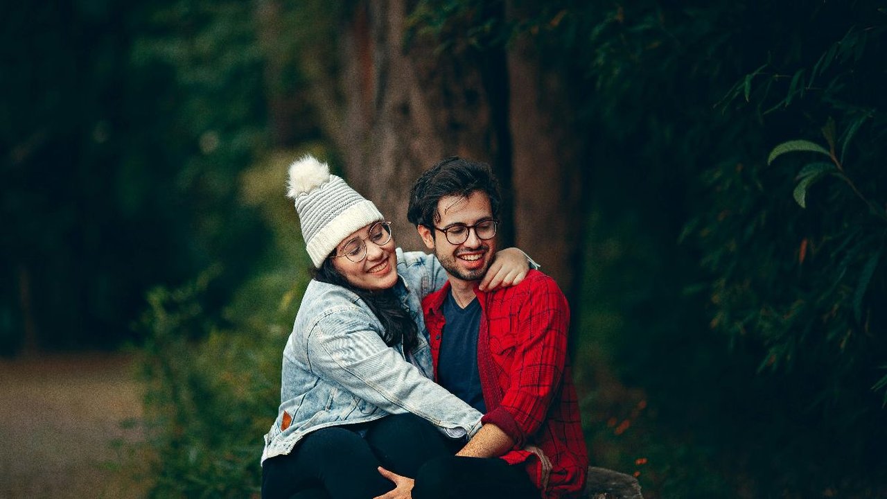 55 Teka-teki Romantis Lucu dan Jawabannya, Bikin Baper