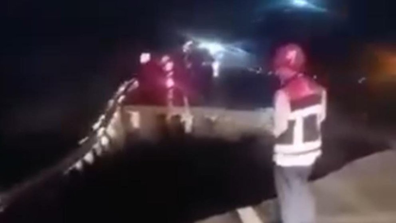 Update Tol Bocimi Longsor, Kondisi Korban Terjatuh ke Jurang & Pengalihan Arus di KM 64