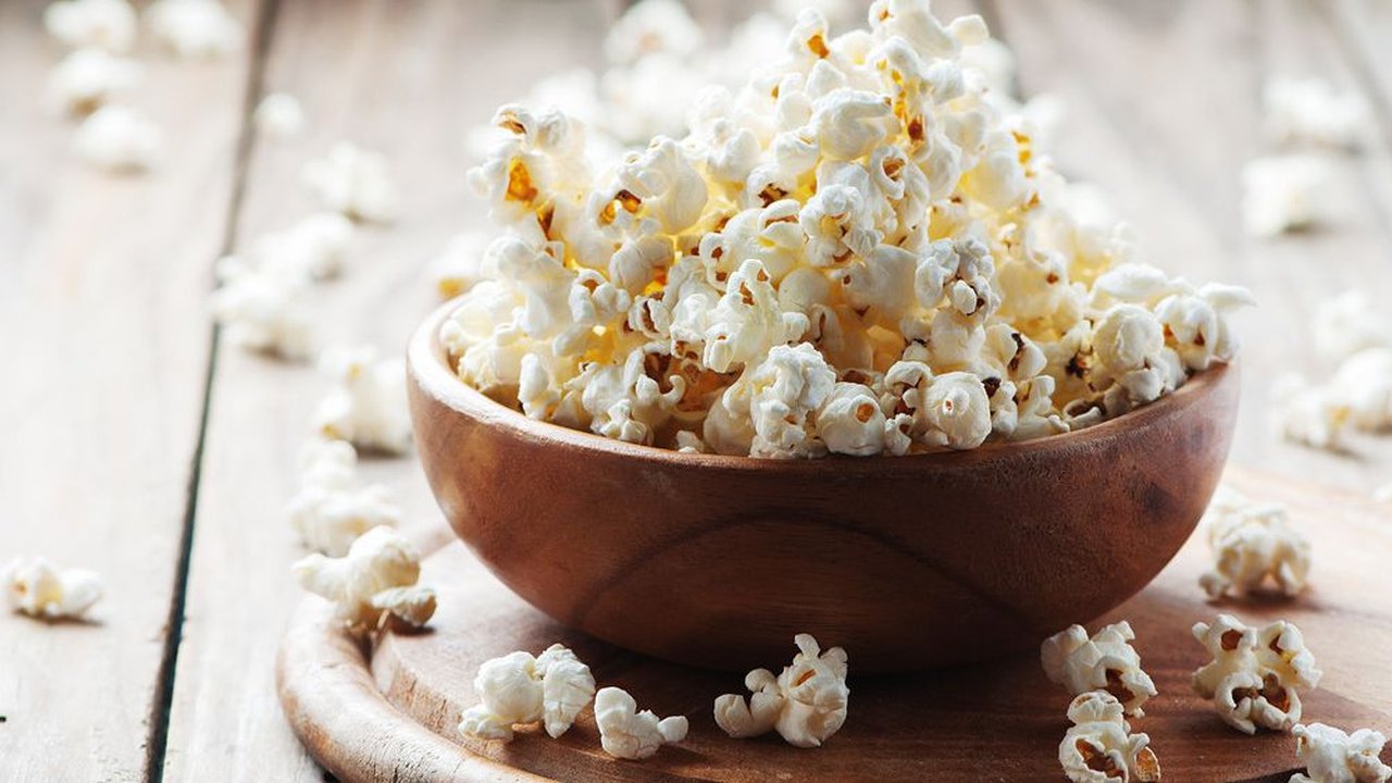 Apakah Makan Popcorn itu Sehat? Ini Penjelasannya