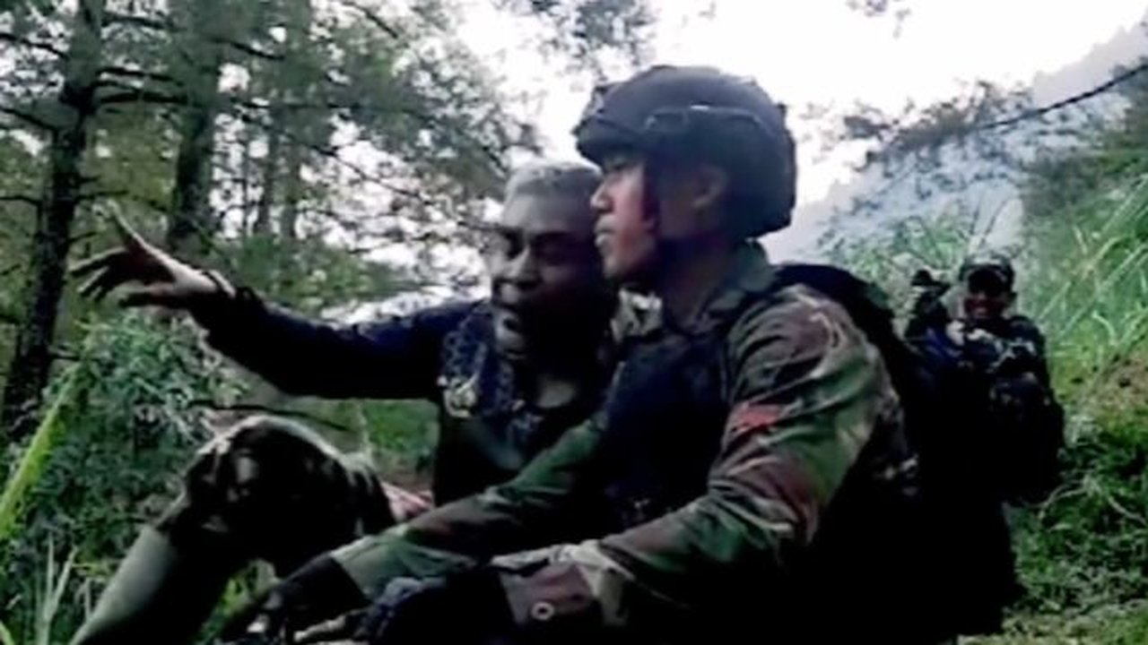 Aksi Pelatih TNI Ajari Tentara Bertempur, Bersuara Keras & Galak Tapi Malah Bikin Ketawa Ngakak