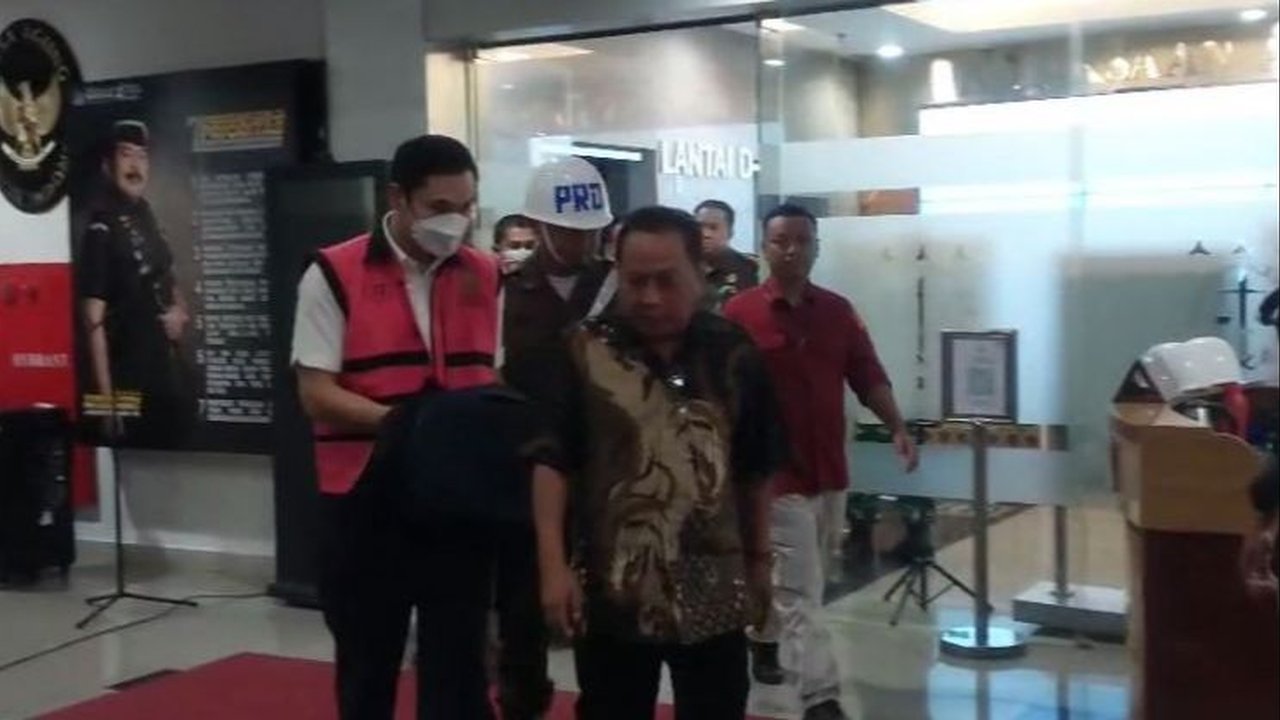 Harvey Moeis Bantah Kejagung Sita Uang Tunai Rp78 Miliar dan Emas 1 Kg di Rumahnya