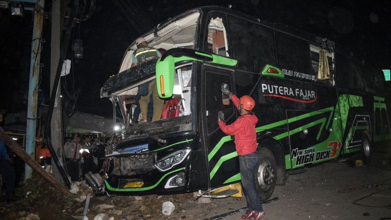 Jangan Sembarangan, Ini Hal Penting Wajib Diperhatikan Sebelum Sewa Bus Pariwisata