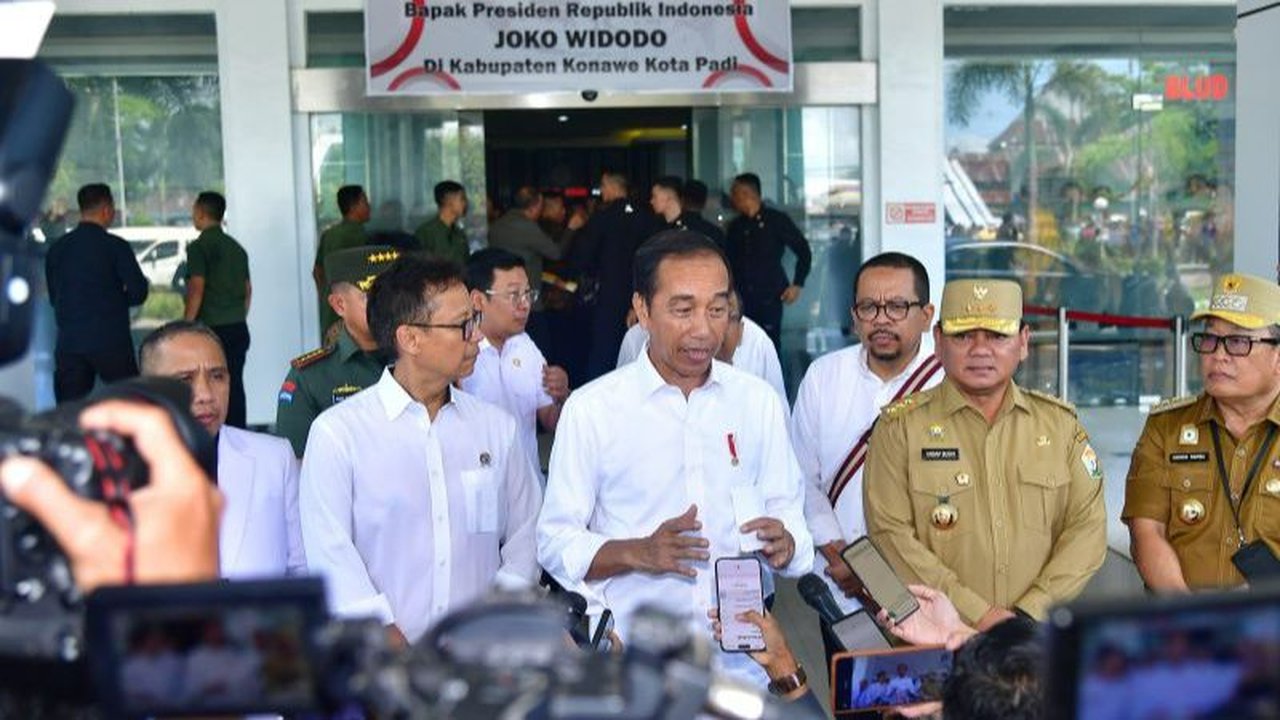 Kronologi Seorang Pria di Konawe Tiba-Tiba Merangsek Hampiri Jokowi Saat Wawancara