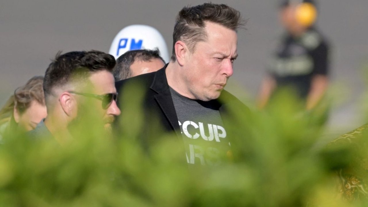 Cerita Wali Kota Denpasar Curhat ke Tim Elon Musk Soal Kabel Semrawut Sebelum Peluncuran Internet Starlink