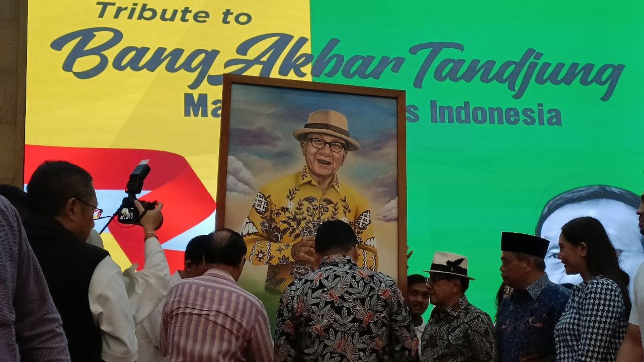 Akbar Tandjung Diberi Penghargaan Sebagai Maestro Aktivis Indonesia, Terungkap Ini Pertimbangannya