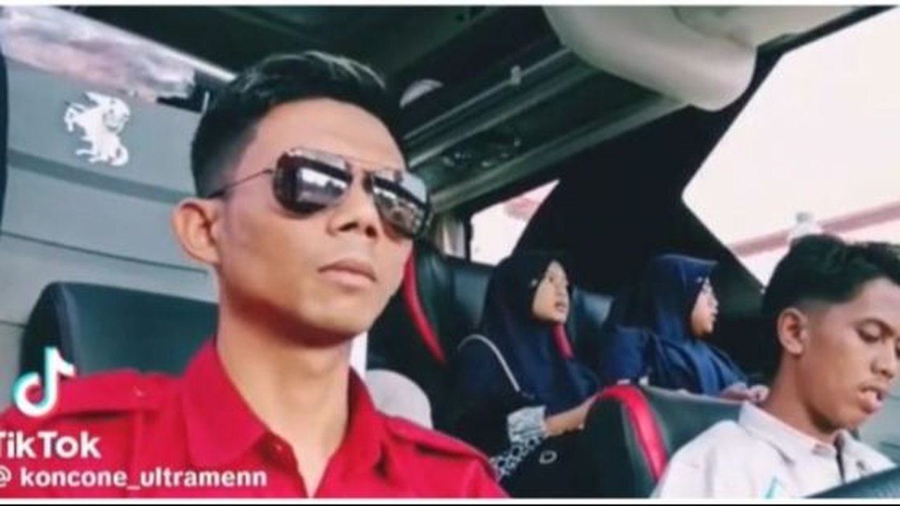 Driver Bus Unggah Momen Bawa Penumpang SMP Studytour, Kompak Hafal dan Lantunkan Dzikir Al Matsurat di Perjalanan