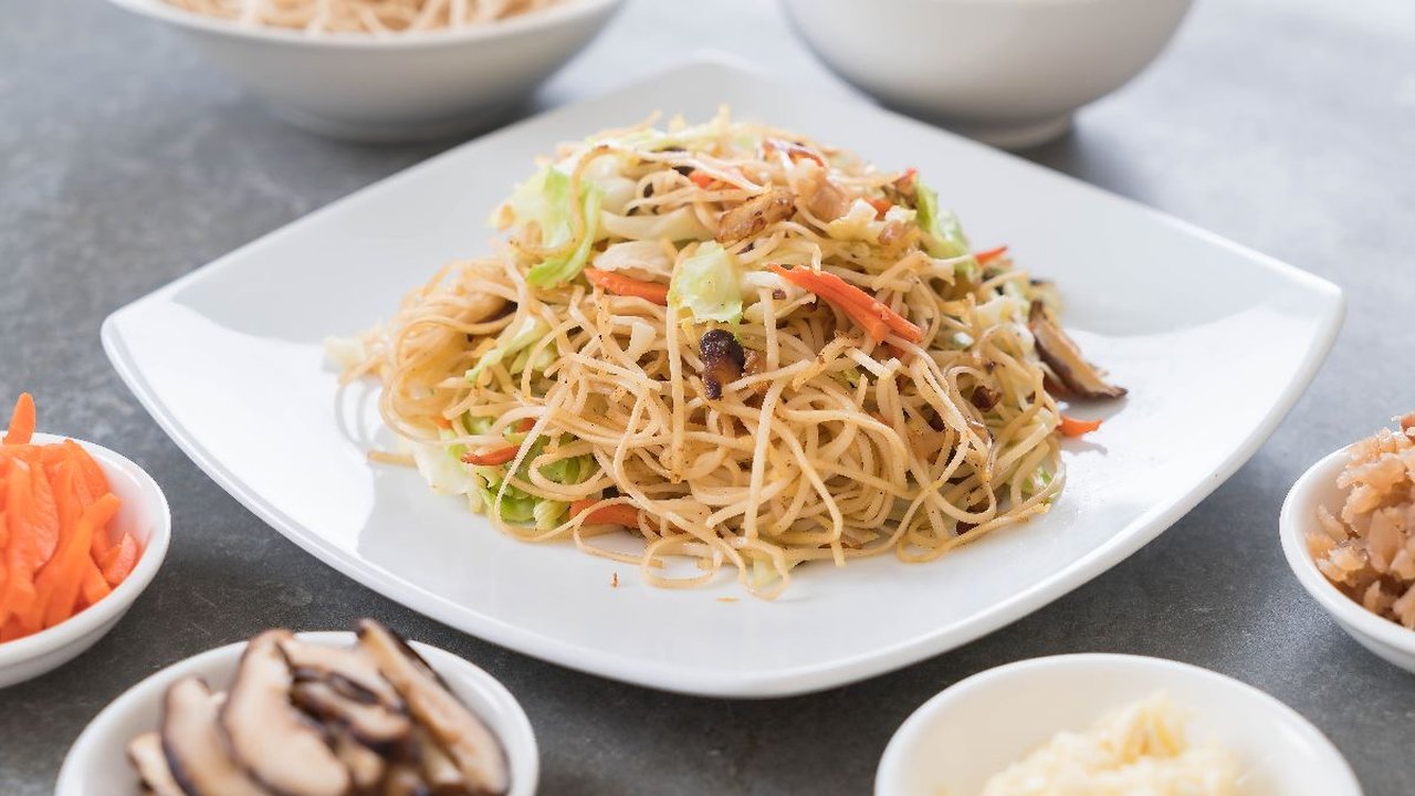 Tanpa Perlu Direbus, Ini Trik Goreng Bihun Biar Gurih, Kenyal dan Tidak Gampang Putus