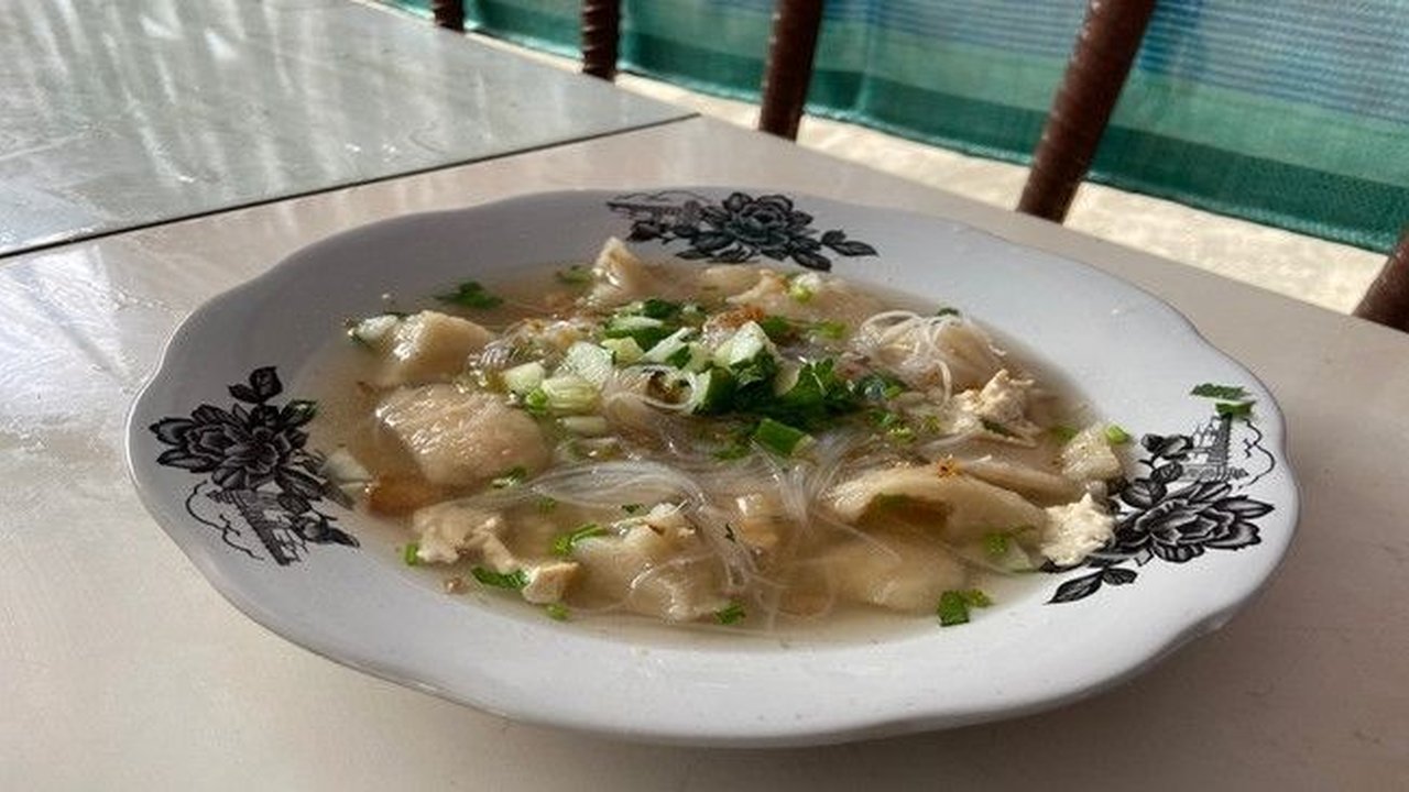 Mencicipi Model, Hidangan Berkuah Khas Palembang Berbahan Dasar Ikan Tenggiri yang Menyegarkan