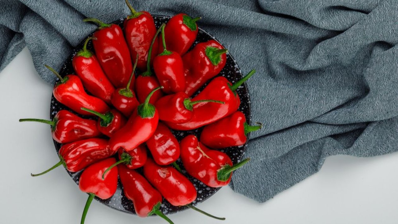 Jangan Langsung Minum, Ini Trik Netralkan Rasa Pedas di Mulut Cuma dengan 1 Bahan
