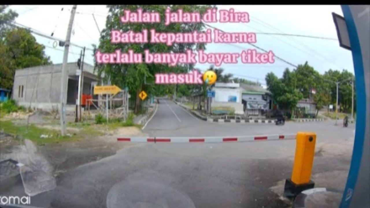 Viral Wisatawan Dua Kali Dipungut  Biaya Masuk di Pantai Bira, Ini Penjelasan Pemkab Bulukumba