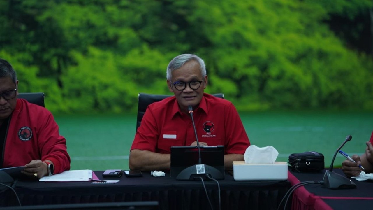 Jokowi Izinkan Ormas Keagamaan Kelola Tambang, Aria Bima PDIP Minta Parpol Diperlakukan Sama