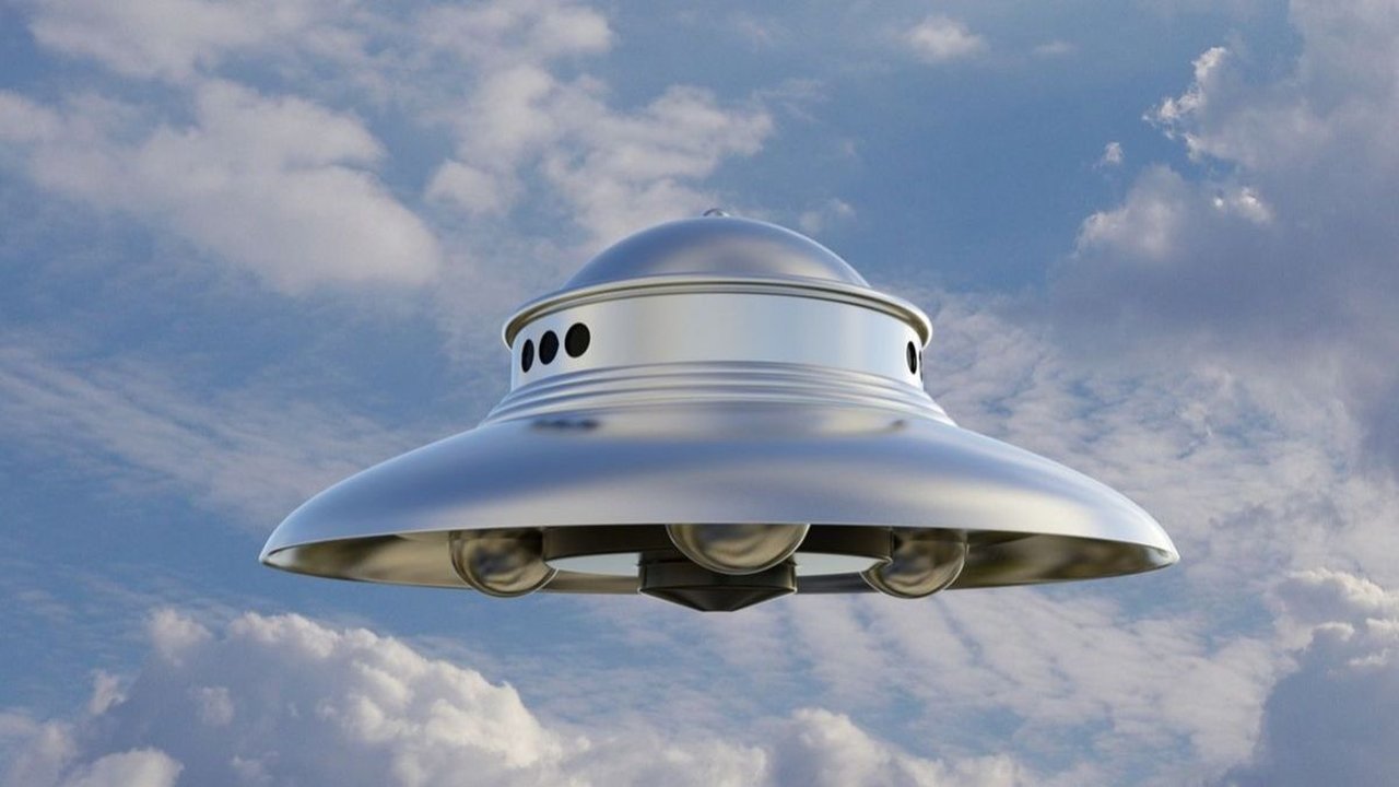 Ilmuwan Ungkap Alien Benar-Benar Ada, Bersembunyi di Gunung Berapi dan Bawah Laut