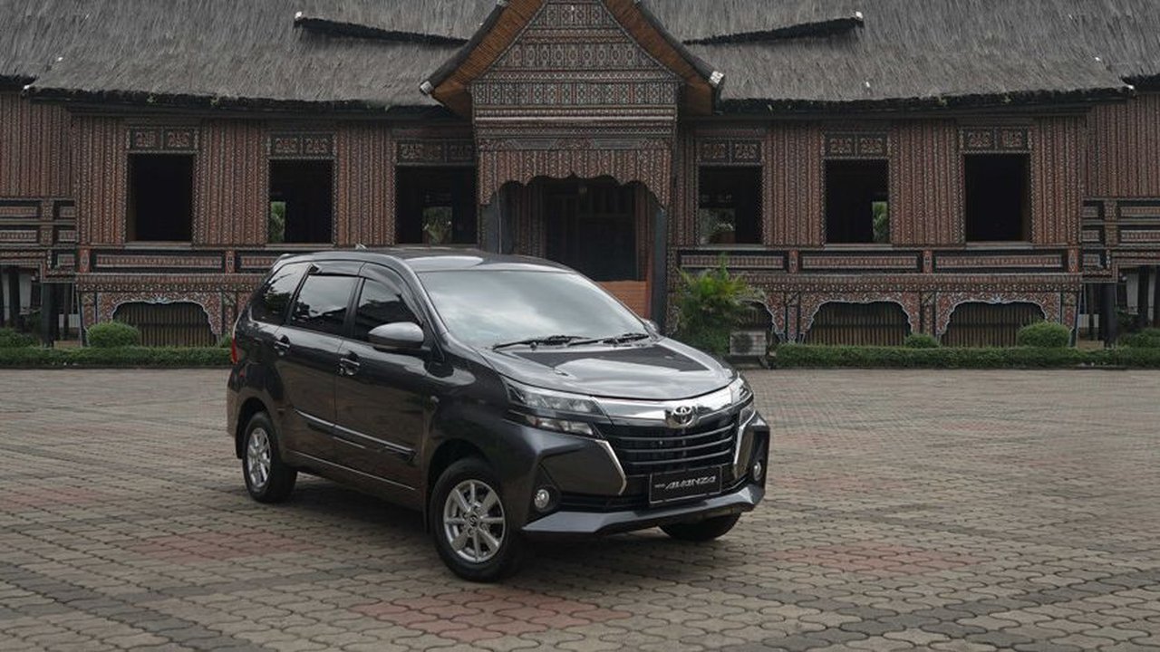 Biaya Pajak Toyota Avanza dari Tahun ke Tahun