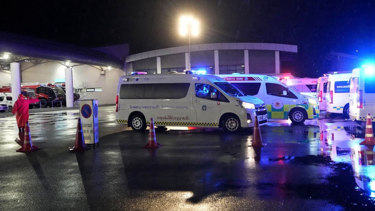 VIDEO: Respons Istana, Viral Ambulans Bawa Pasien Darurat Disetop Karena Jokowi Lewat
