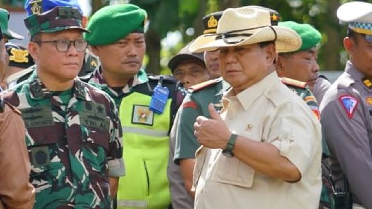 VIDEO: Prabowo Menggelegar Keras di Atas Podium 