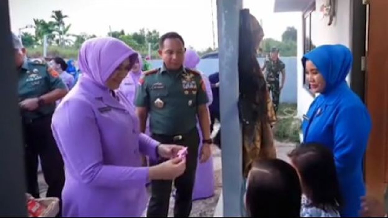 Saat Sidak ke Rumah Prajurit, Panglima TNI Tersenyum Manis Melihat Anak Kecil Pintar Baca Surat Al-Fatihah