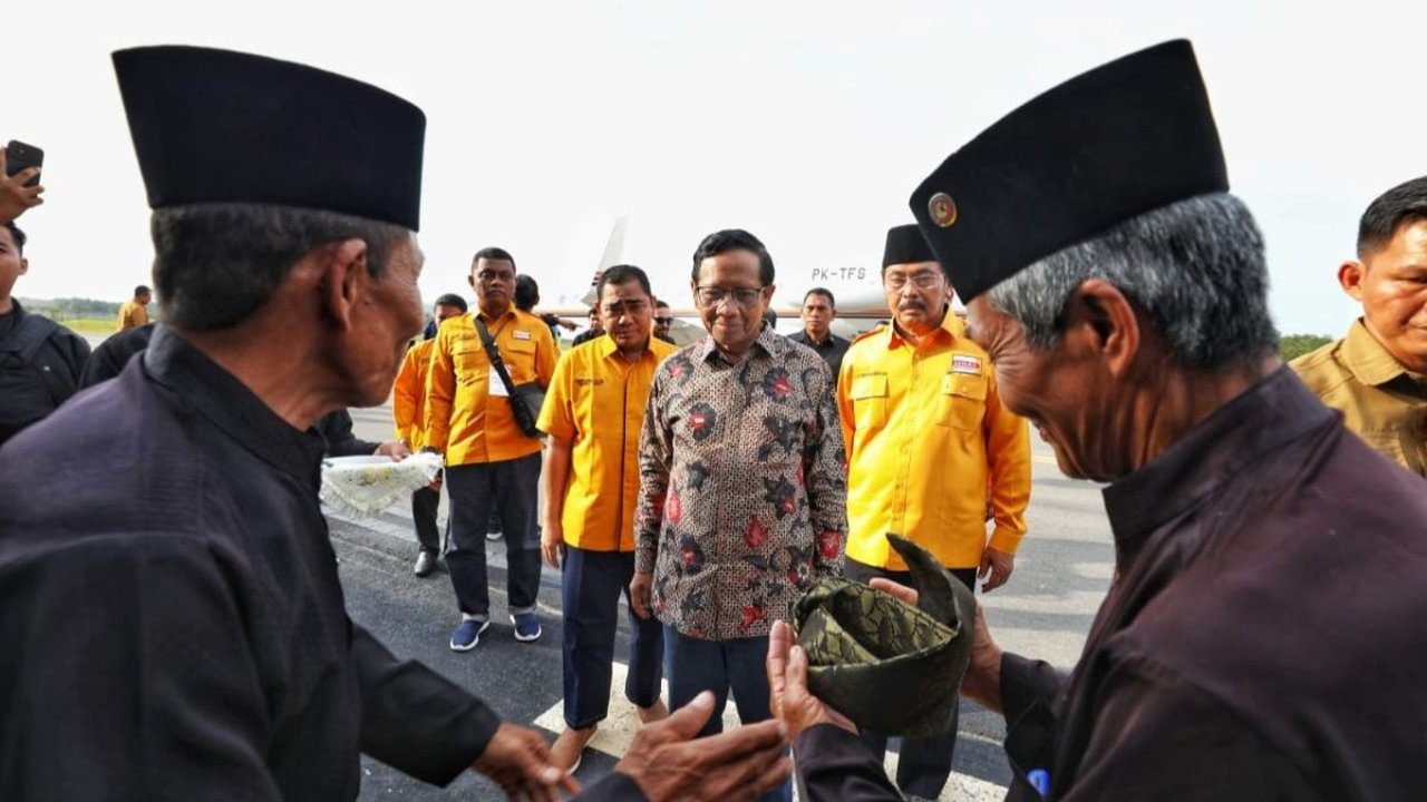 Mahfud MD: Putusan MA Batas Usia Calon Kepala Daerah Bukan Hanya Cacat Etik, Tapi Cacat Hukum