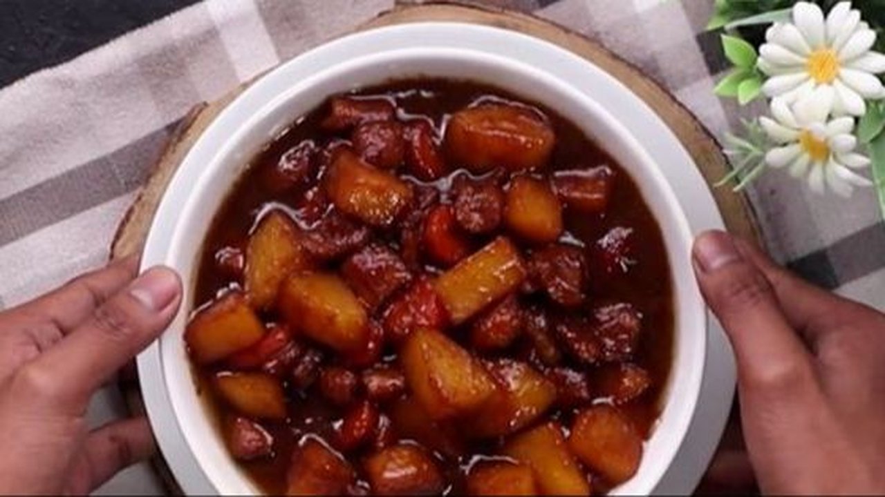 Cara Mudah Masak Semur Daging, Empuk dan Bumbu Meresap Sempurna
