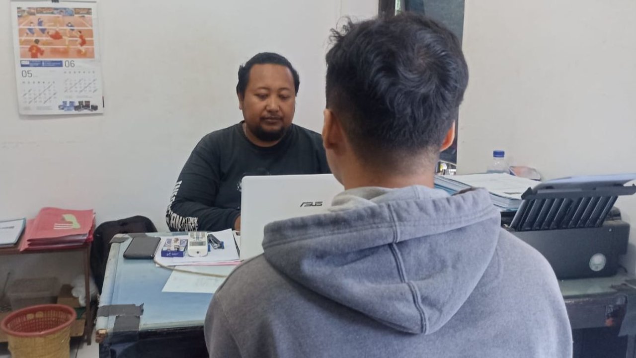 Pria di Surabaya Curi 15 Celana Dalam Teman Lelaki, Alasannya Cinta