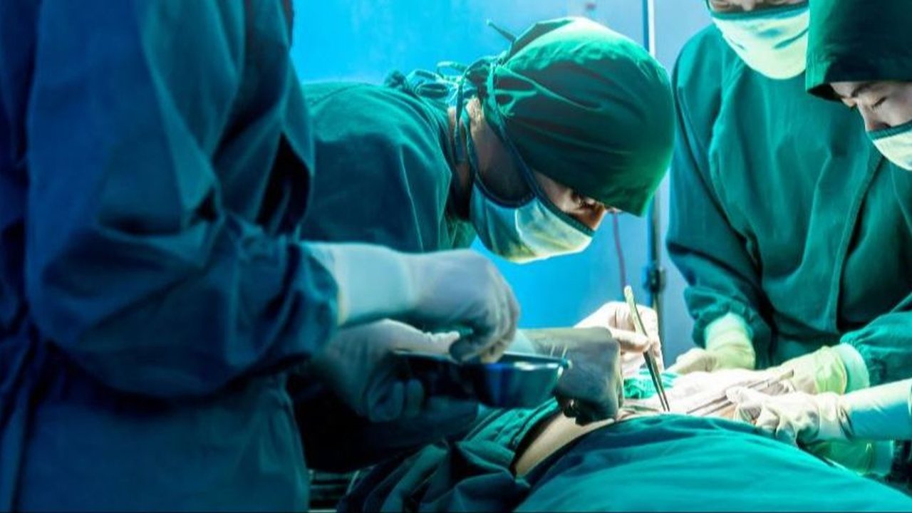 Membedah Akar Masalah Polemik Dokter Asing