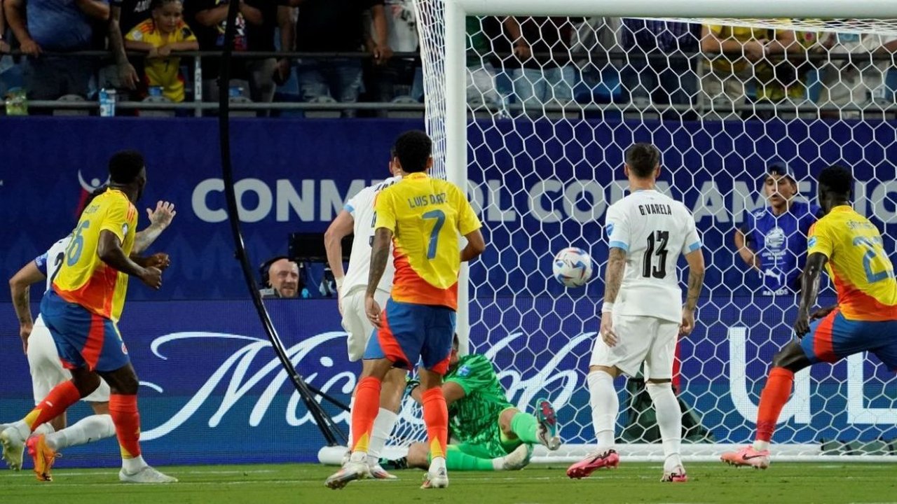 FOTO: Kolombia Siap Tantang Argentina di Final Copa America 2024, Ini Golnya yang Menjebol Gawang Uruguay