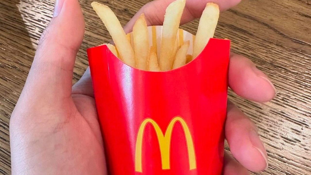 Gara-gara Upload Foto Kentang Fast Food, Instagram V BTS Diserbu Penggemar