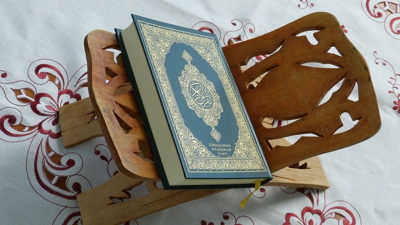Cara Membaca Hukum Bacaan Izhar Syafawi, Perlu Dipahami
