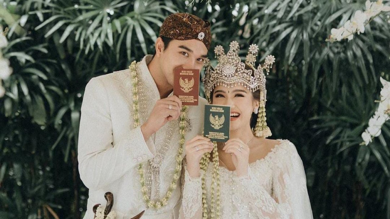 Cantiknya Salshabilla Adriani di Hari Pernikahannya Bersama Ibrahim Risyad, Pakai Busana Adat Sunda Bikin Pangling