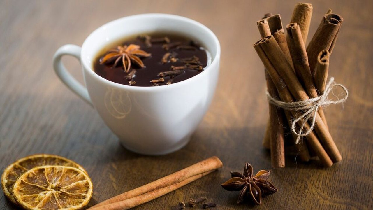 5 Resep Jamu Rempah Seduh Penawar Darah Tinggi dan Kolesterol Anda