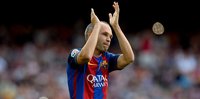 Legenda Barcelona Andres Iniesta Pensiun