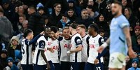 Hasil Liga Inggris: The Lilywhites Pesta Gol, Manchester City Kalah Telak 4-0 dari Tottenham