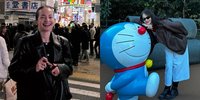 Potret Seru Enzy Storia Liburan Bareng Bestie ke Jepang, Suami Tak Ikut - Bahagia Banget Pose Bareng Patung Doraemon