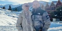 8 Gaya Hijab Cantik Shireen Sungkar saat Liburan di Qatar dan Turki, Outfitnya Serasi dengan Teuku Wisnu