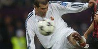 Siapa Gelandang Terbaik Inggris Menurut Zinedine Zidane?
