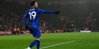 Mourinho Buka Pintu untuk Jadon Sancho, Fenerbahce Siap Gaet Mantan Bintang MU