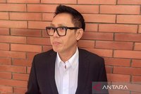 PAN Nonaktifkan Eko Patrio dan Uya Kuya dari DPR Mulai 1 September 2025