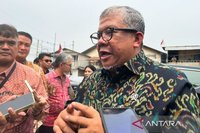 Mantan Pimpinan Komisi Hukum, Fahri Hamzah Siap Patuhi Putusan MK Soal Larangan Rangkap Jabatan