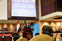 Ibas: Kesejahteraan Guru Prioritas Utama Wujudkan Indonesia Emas 2045