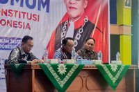 Hakim Konstitusi Kupas Tuntas Peran Mahkamah Konstitusi sebagai Penjaga Konstitusi di UMP