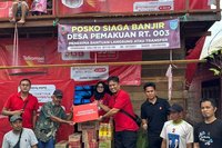 Telkomsel Salurkan Bantuan Logistik dan Jaringan Komunikasi untuk Korban Banjir Kalsel