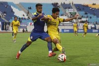 Arema FC Kalahkan Semen Padang 3-0 di Kanjuruhan: Vinicius dan Franca Gemilang