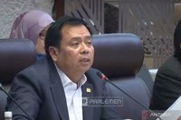 DPR Minta Penurunan Jalur Kereta Semarang Ditangani Permanen dan Terpadu