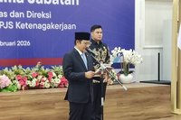 Menko PM Dorong Peningkatan Kepesertaan BPJS Ketenagakerjaan, Fokus Sektor Informal