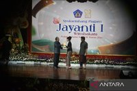 Gubernur Koster Akan Temui Desa yang Tak Gelar Bulan Bahasa Bali 2026