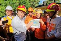 Wagub Jatim Tinjau Lokasi Longsor Trenggalek Ponorogo, Akses Belum Dibuka Penuh